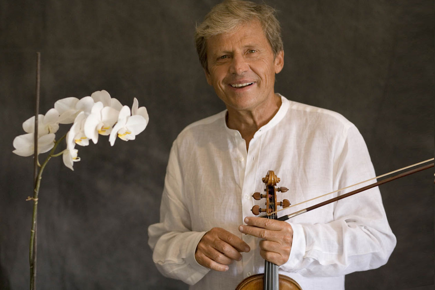 Uto Ughi - massimo esponente della scuola violinistica italiana
